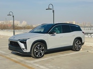 NIO ES8 2021