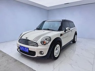 MINI Clubman 2011