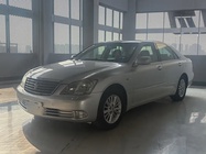 Toyota Crown 2005