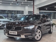 Volvo V90 2019