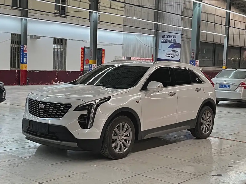 Cadillac XT4