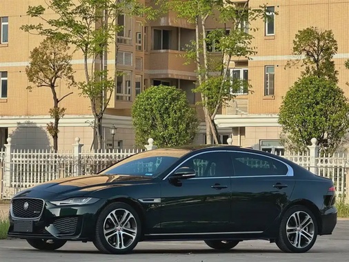 Jaguar XE 2024
