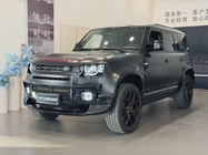 Land Rover Defender 2024