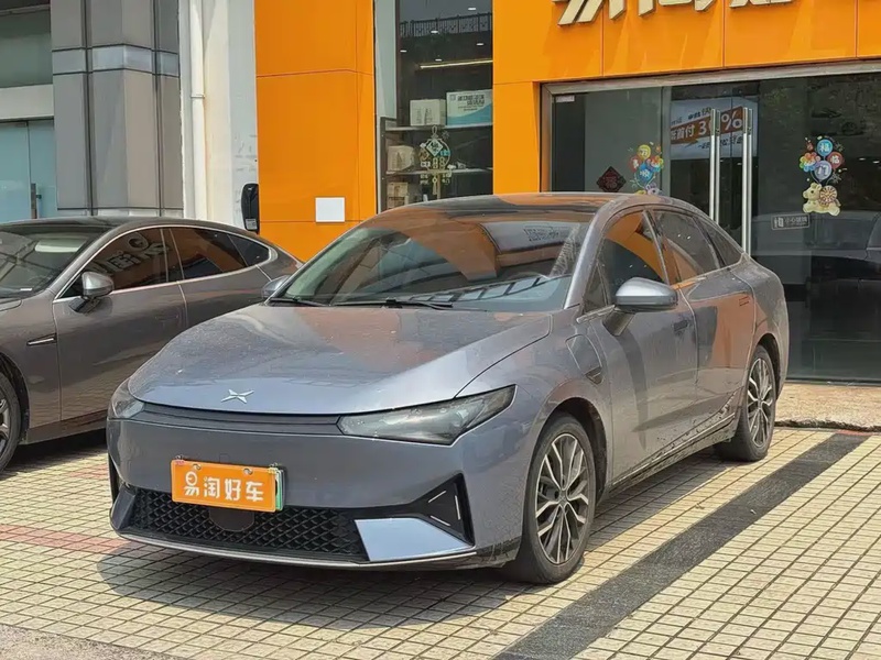 XPeng P5