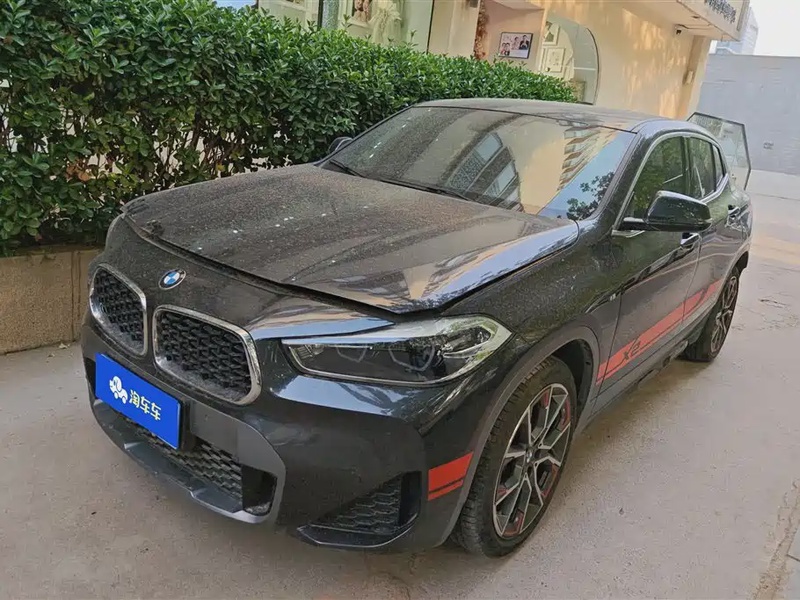BMW X2