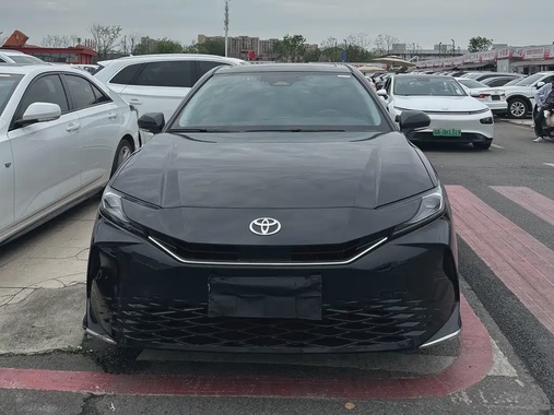 Toyota Camry 2024