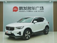 Volvo XC40 2024