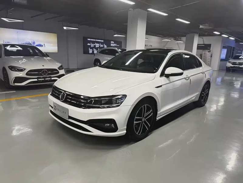 Volkswagen Lamando