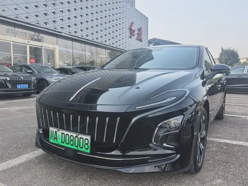 Hongqi E-QM5 2023