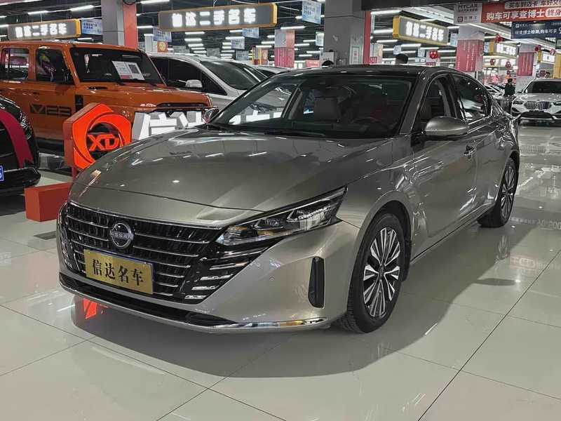 Nissan Teana