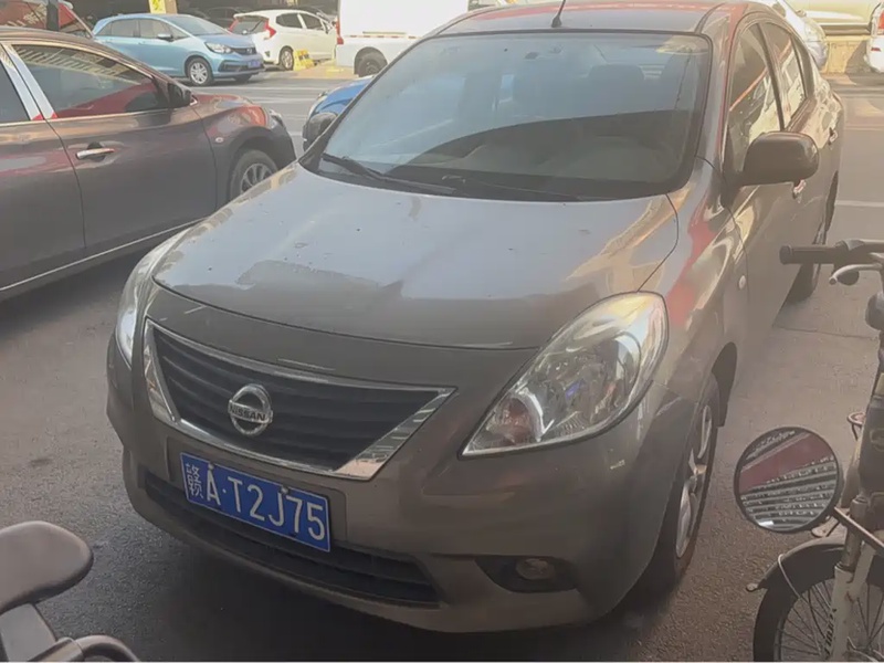 Nissan Sunny