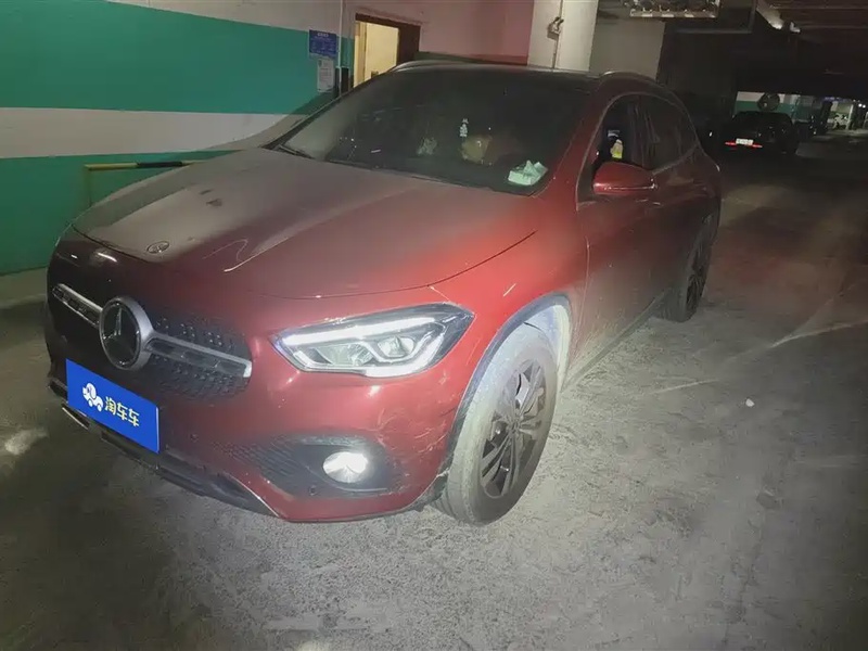 Mercedes-Benz GLA-Class