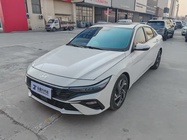 Hyundai Elantra 2023