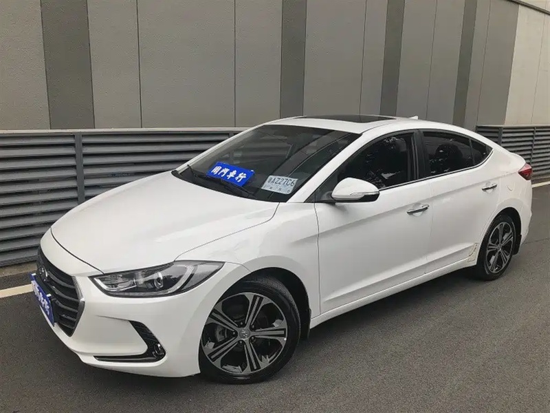 Hyundai Elantra