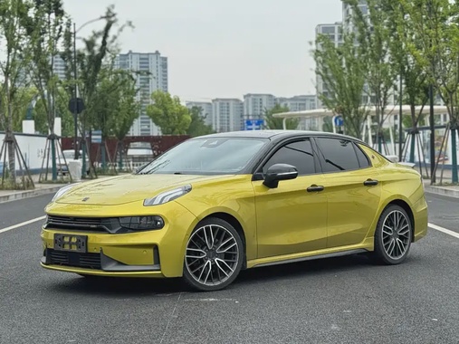 Lynk & Co 03 2020
