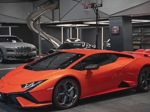Lamborghini Huracan 2024