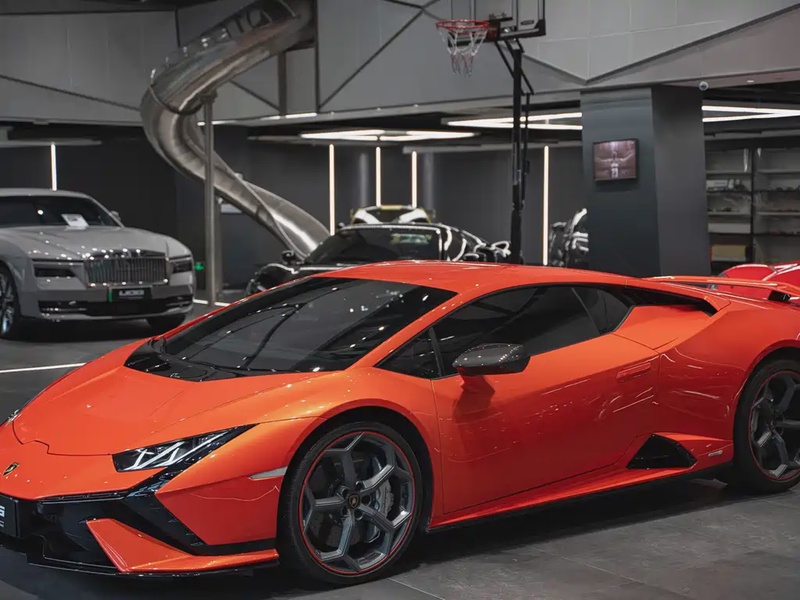 Lamborghini Huracan