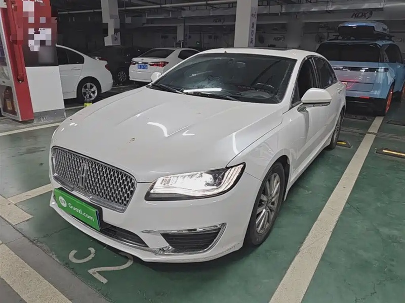 Lincoln MKZ