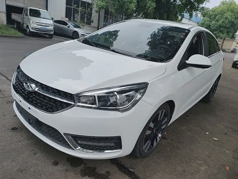Chery Arrizo 5