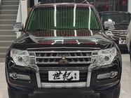 Mitsubishi Pajero 2017