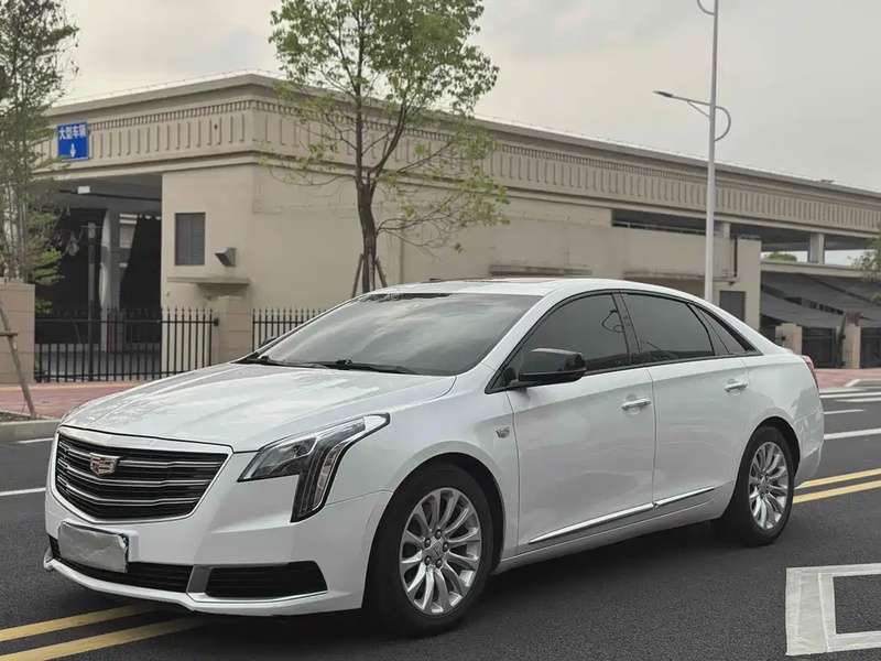 Cadillac XTS