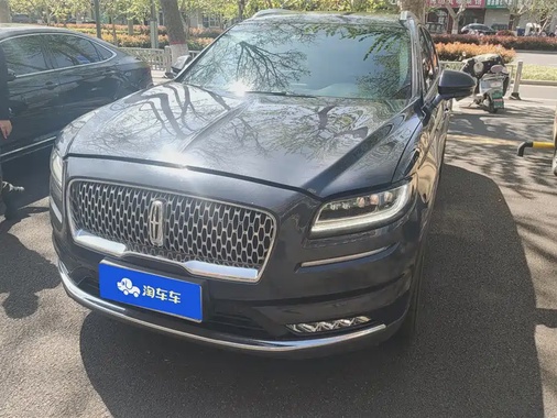 Lincoln Nautilus 2021