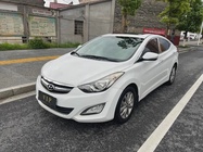 Hyundai Elantra 2015