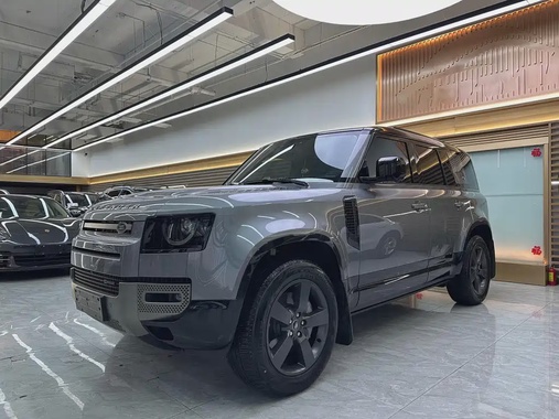 Land Rover Defender 2022