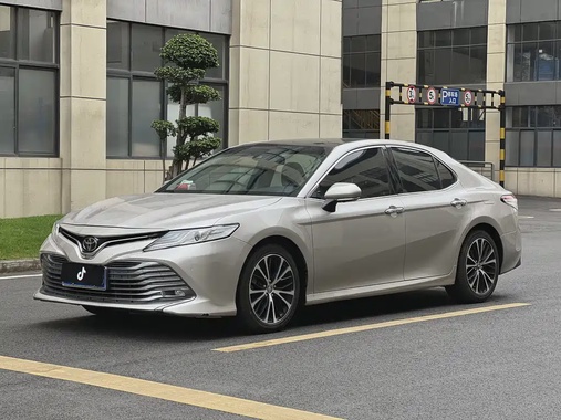 Toyota Camry 2018