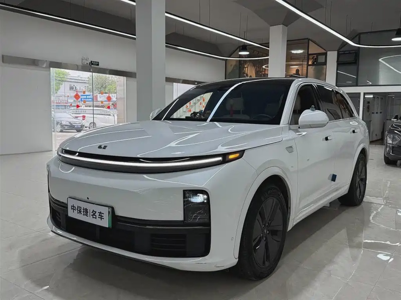 Li Auto L7