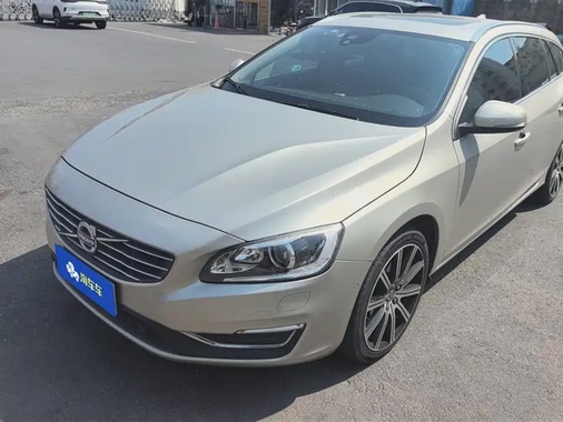 Volvo V60 2018