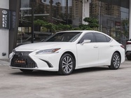 Lexus ES 2018