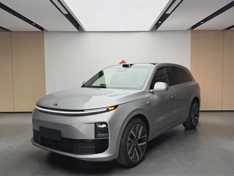 Li Auto L6