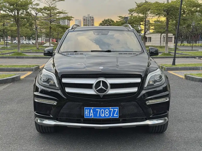 Mercedes-Benz GL-Class