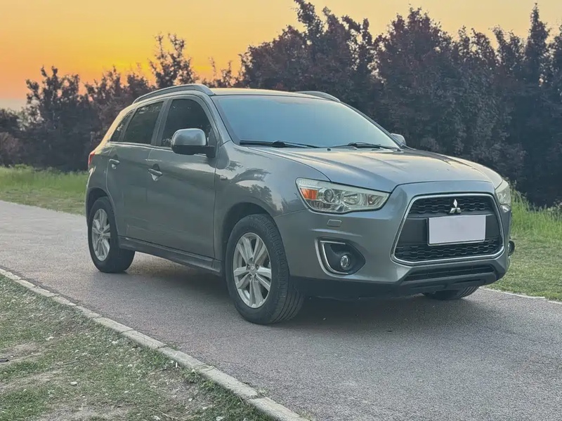 Mitsubishi ASX