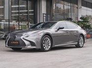 Lexus LS 2018