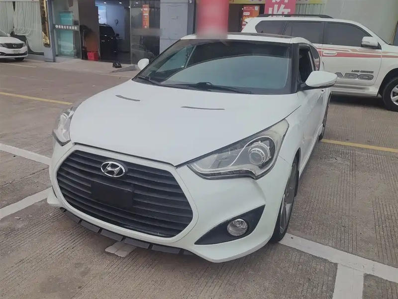 Hyundai Veloster