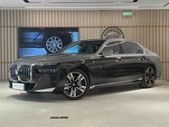 BMW i7 2024