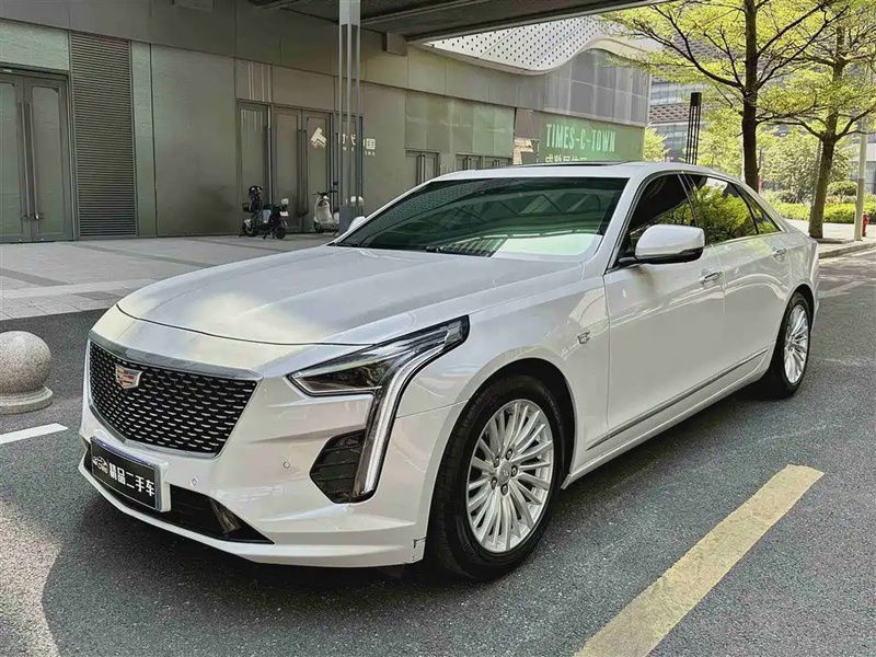 Cadillac CT6