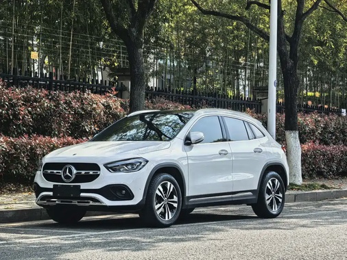Mercedes-Benz GLA-Class 2023