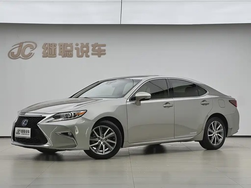 Lexus ES 2018