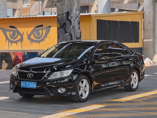 Toyota Camry 2013