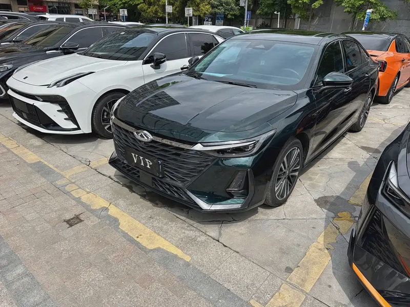 Chery Arrizo 8