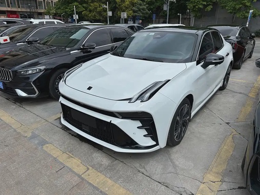 Lynk & Co 03 2023