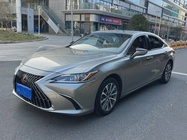 Lexus ES 2023