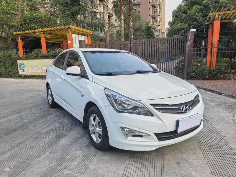 Hyundai Verna