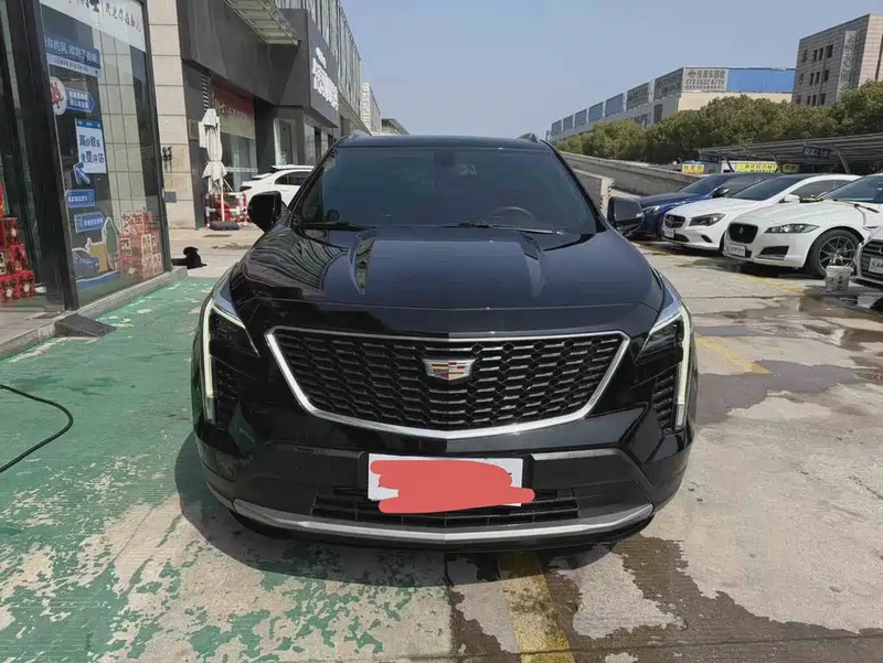 Cadillac XT4