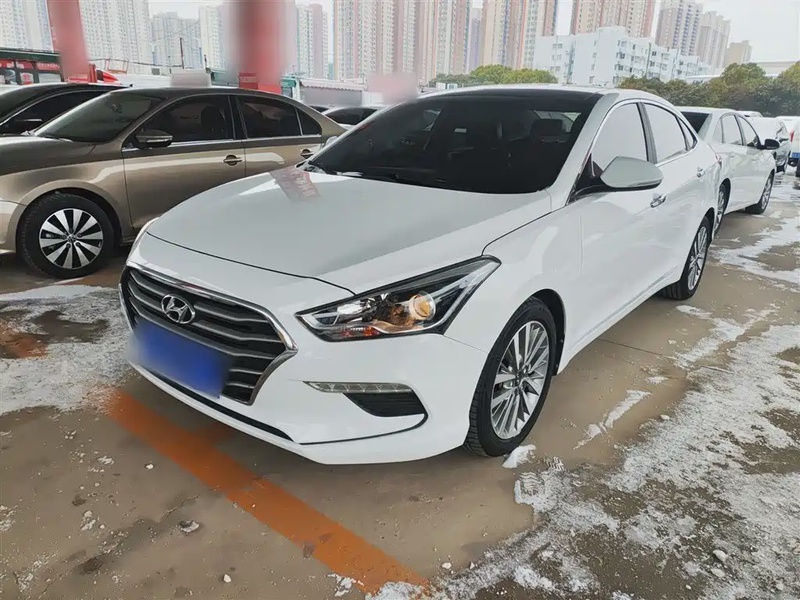 Hyundai Mistra