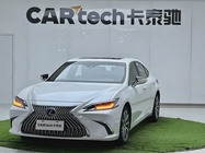 Lexus ES 2021