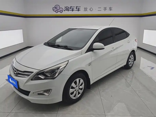 Hyundai Verna 2015